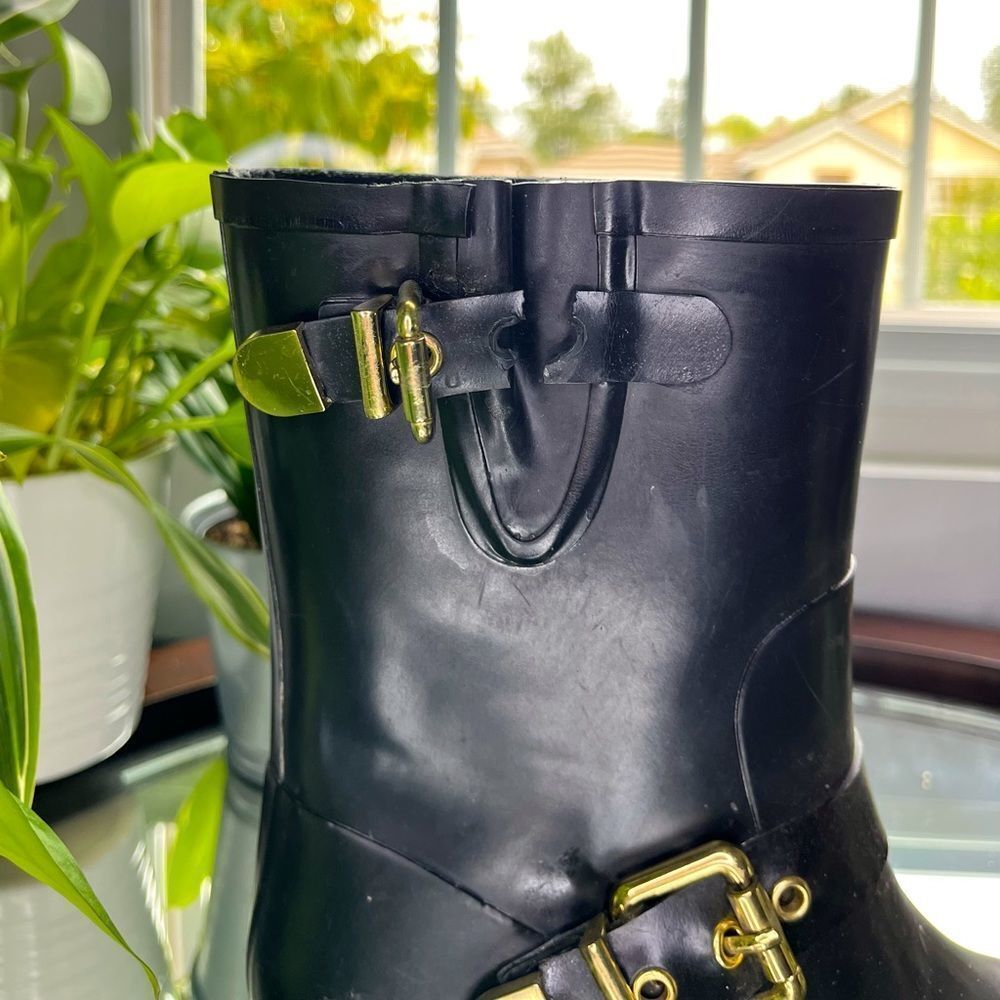 Vince Camuto Rain Boots With Gold Accents Rubber and Black Boots Size 6​​​ - Picture 7 of 14